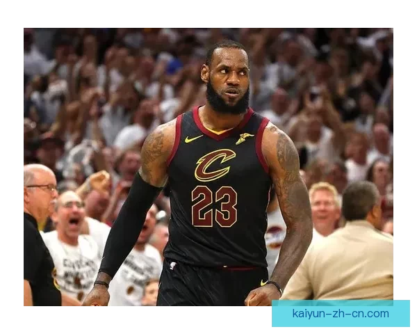 詹姆斯16年罕见表现 35分9三分缔造队史新纪录